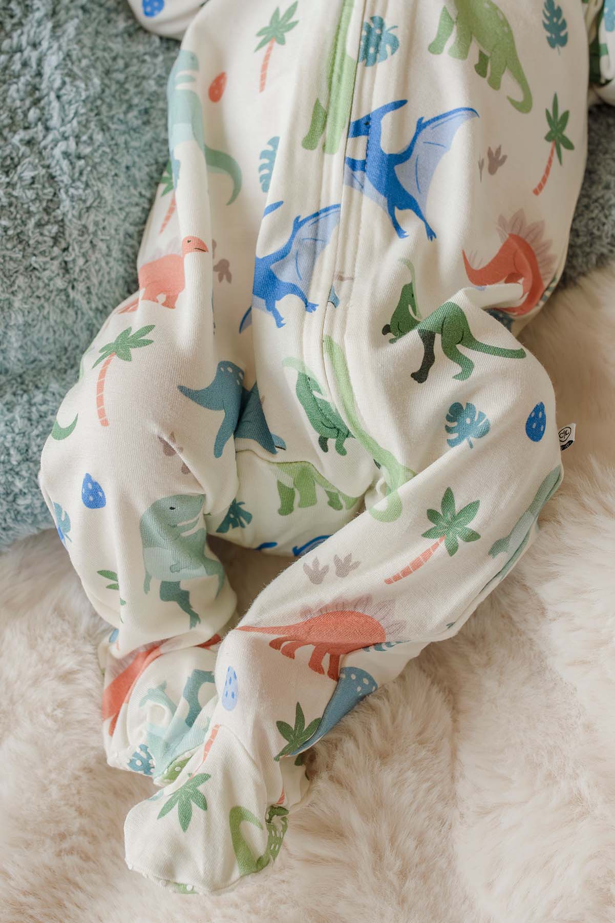 Bamboo Zipper Footie | Little Fossil Neutral
