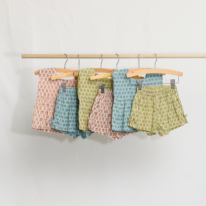 Girls Jules Short - Green Prairie Block Print