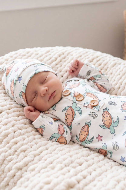 Newborn Baby Knot Gown & Hat Set | Turtley Rad