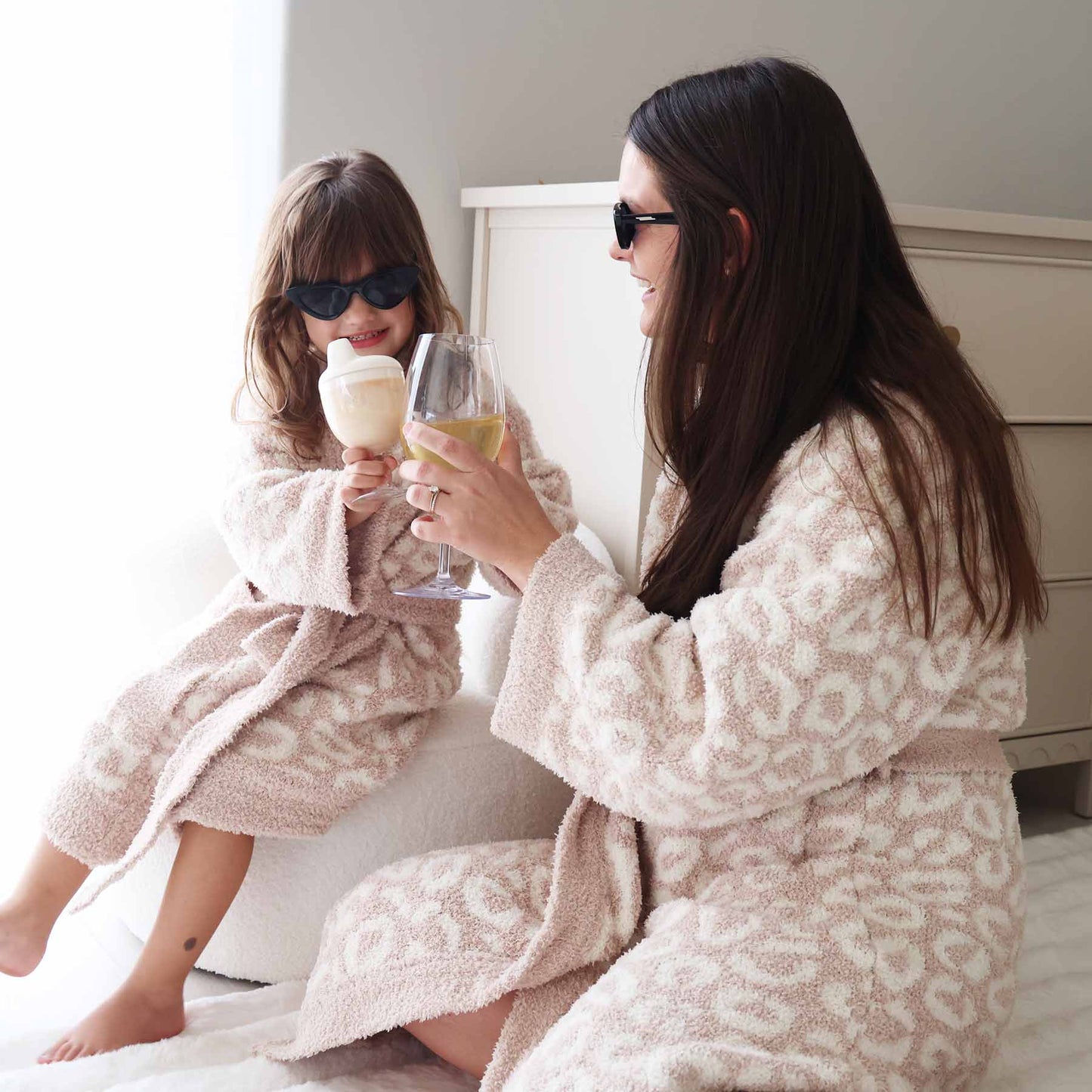 CuddleLane™ Adult Robe | Leopard