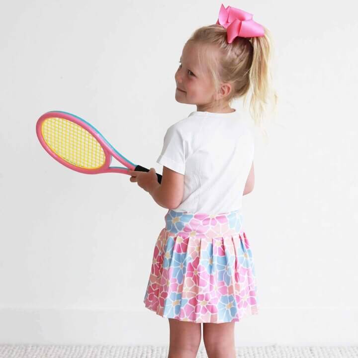 Kids CloudActive™ Athletic Pleated Skirt | Power Flowers