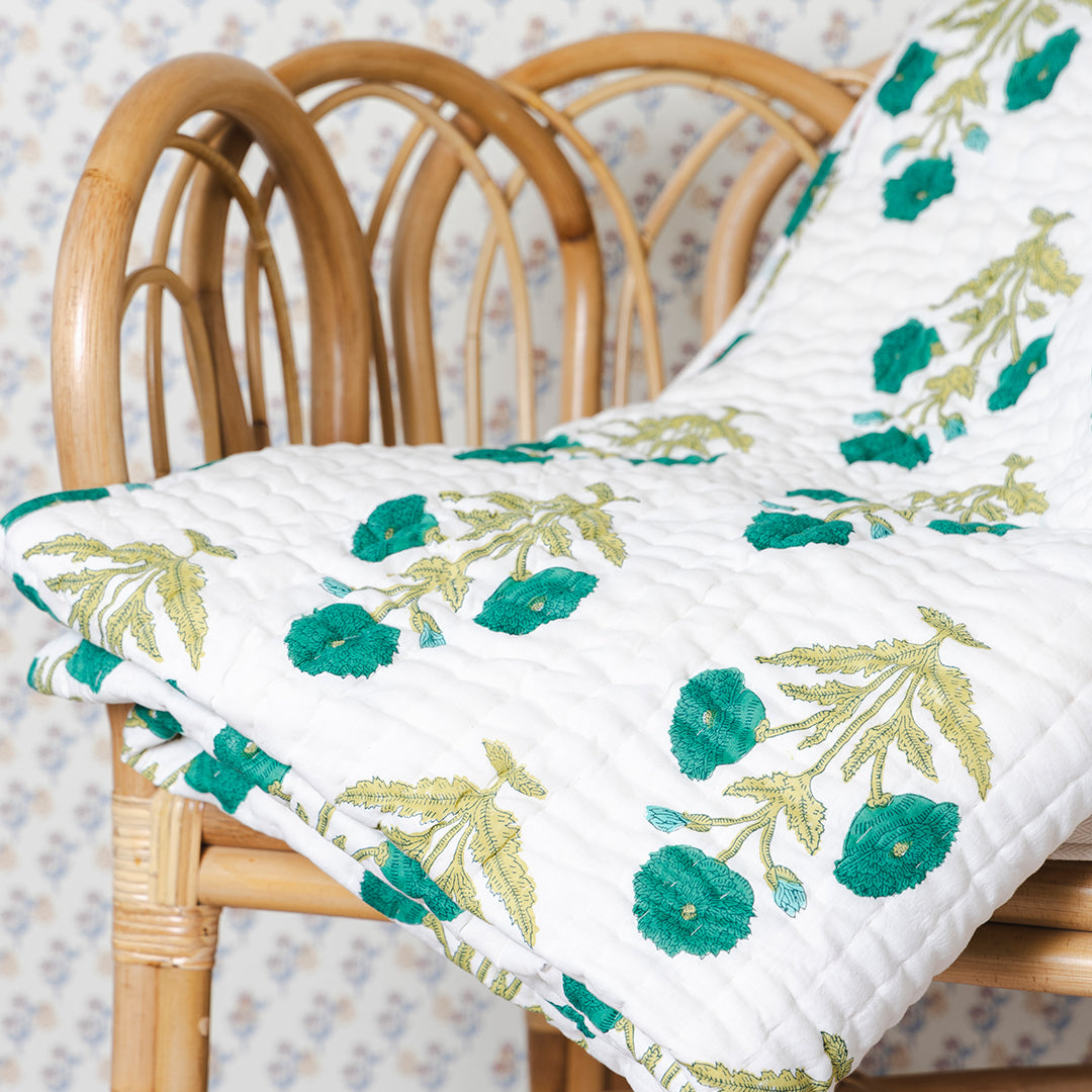 Reversible Twin Quilt - Jade Dandelion